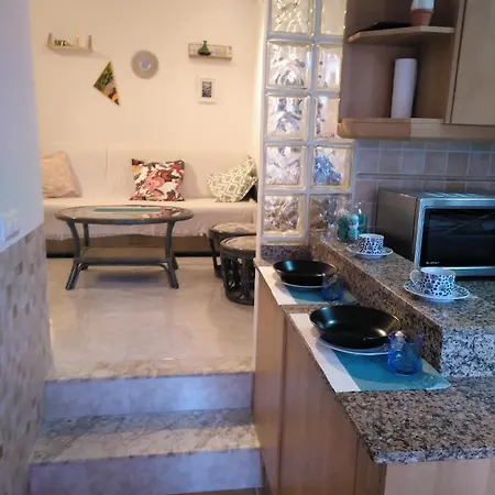 Apartament Estudio En La Muralla Roja