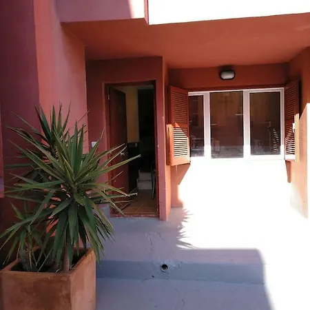 Estudio En La Muralla Roja Calpe