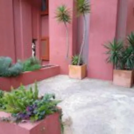 Apartment Estudio En La Muralla Roja