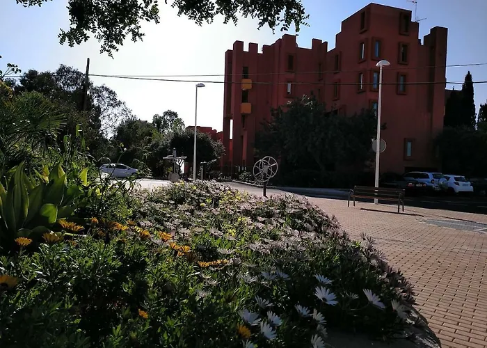 Estudio En La Muralla Roja